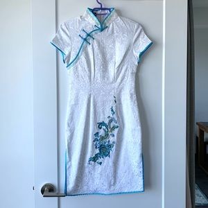 New! Qipao Chinese Traditional Dress